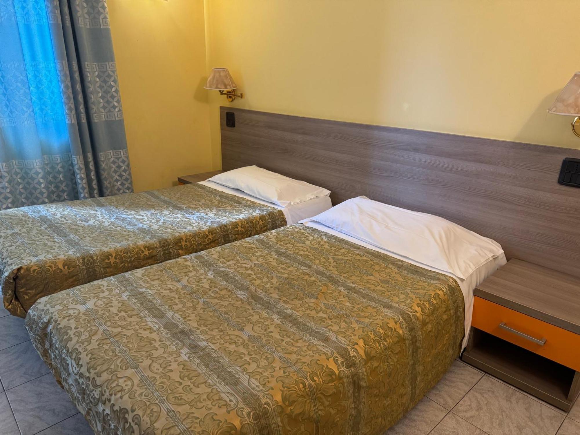 Hotel Valganna Milán Habitación foto